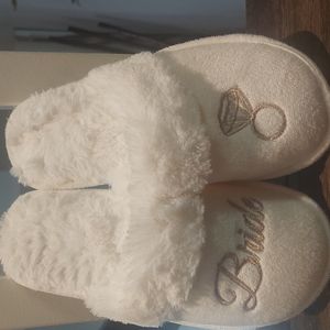 ❣️💫MARK DOWN💫❣️Bridal Sippers